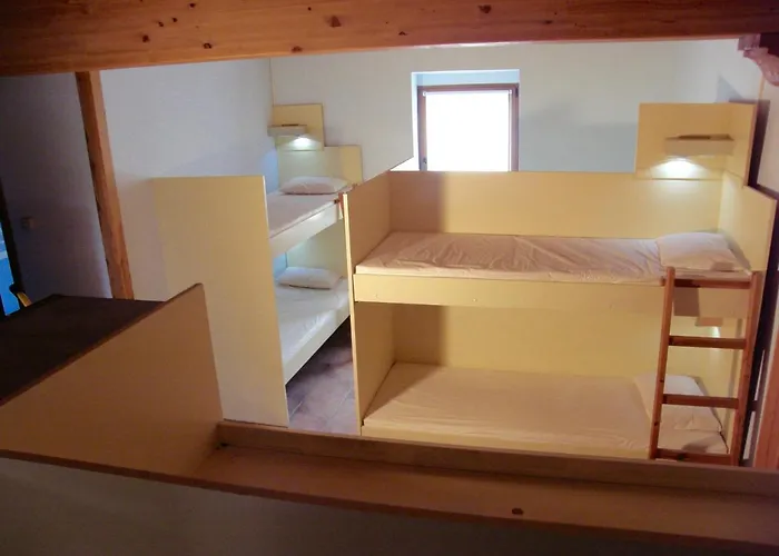 San Bruno * Moratinos